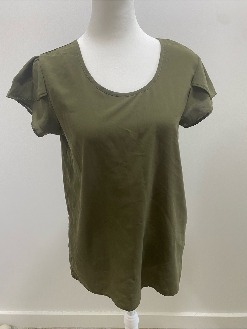 Olive Green Short Sleeve Women's Top - Classic Scoop Neck